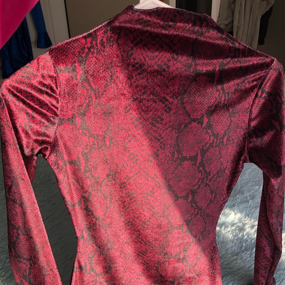 Missguided High Neck Snake Velvet Mini Dress - Picture 4 of 8